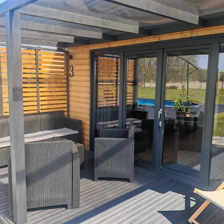 Relaxo Lodge